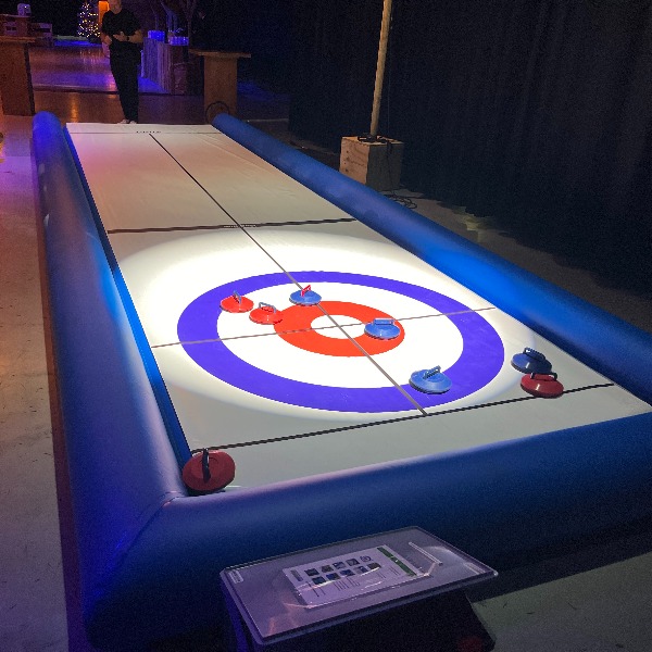 Curlingbaan, Curling XXL huren, Mobiele Opblaasbare Curling Banen verhuur Curlingbaan, Curling XXL huren, Mobiele Opblaasbare Curling Banen verhuur